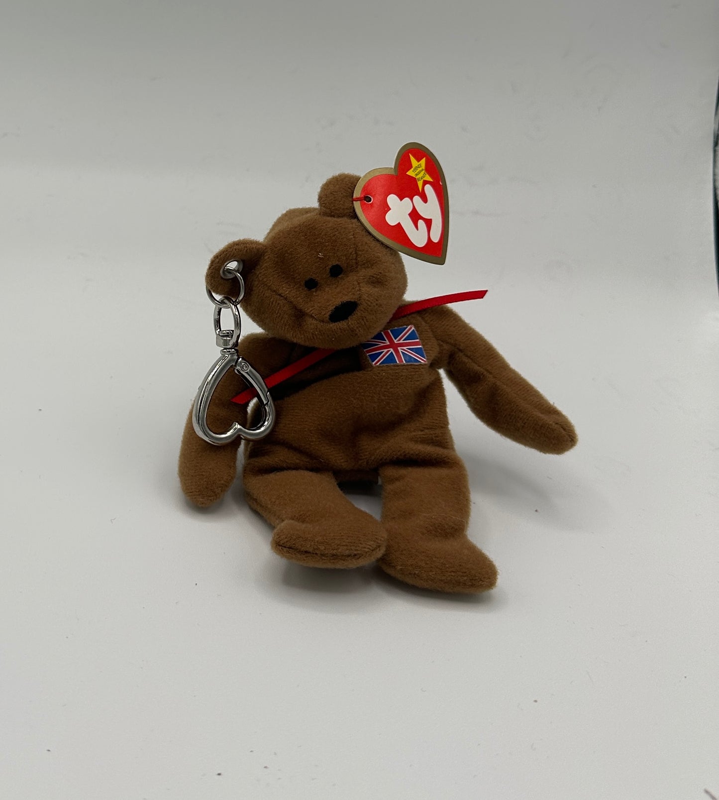 Britannia the Bear Teeny Carabeanie