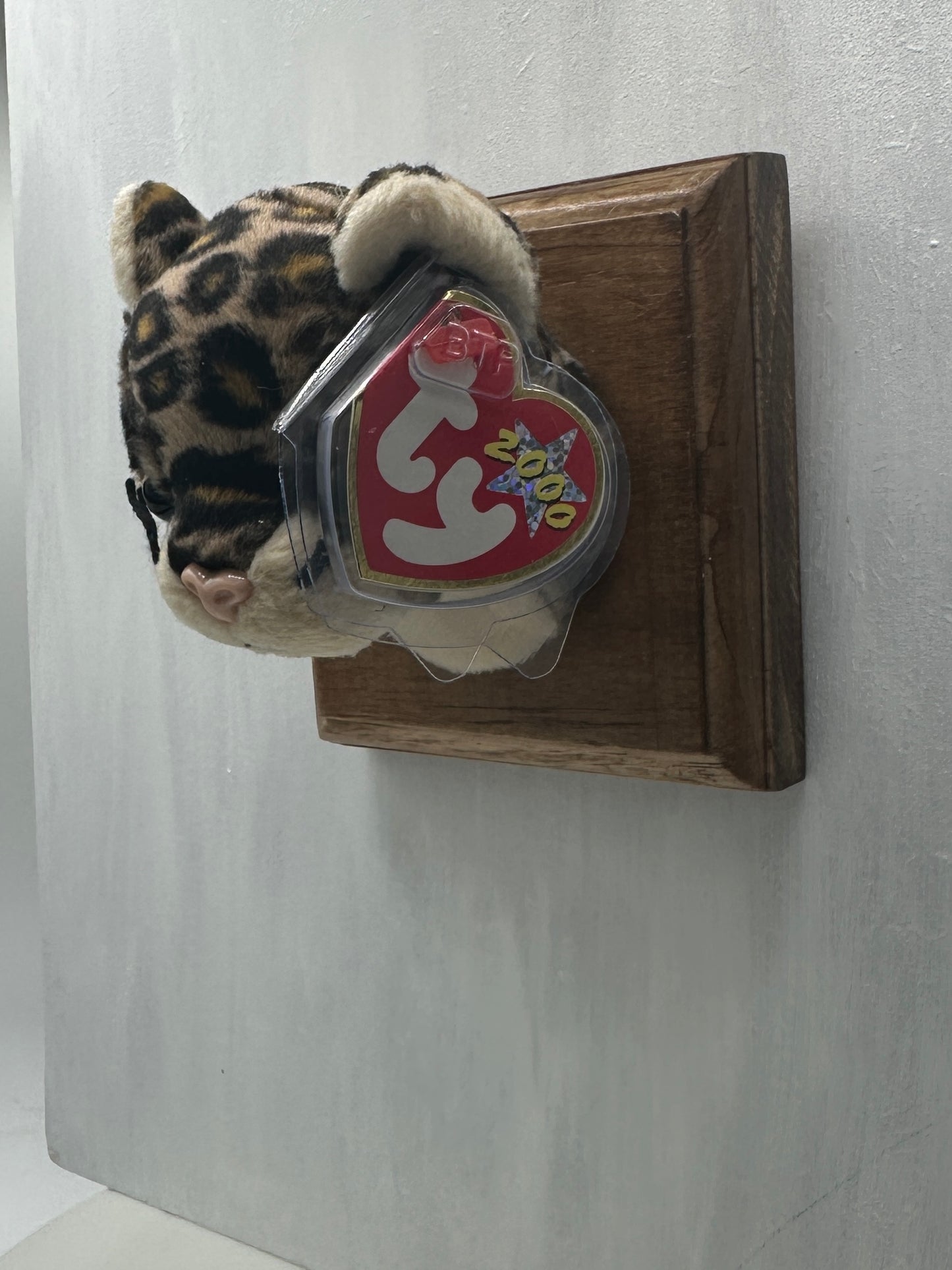 Sneaky Trophy Animal