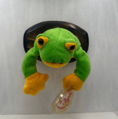 Smoochy Trophy Animal